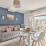 Odalys Des Flamants Hotel apartamentowy Aigues-Mortes