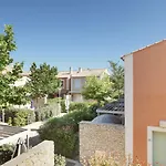 Odalys Des Flamants Hotel apartamentowy