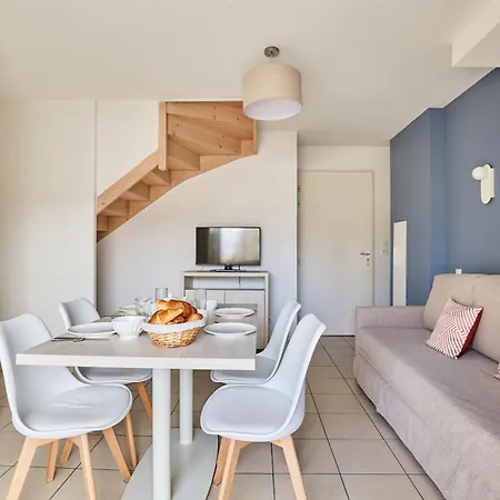 Aparthotel Odalys Des Flamants Aigues-Mortes