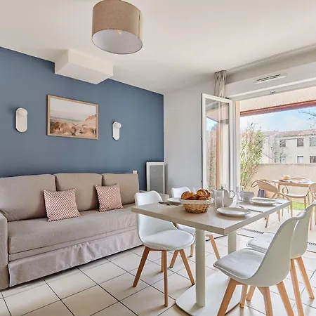 Odalys Des Flamants Aparthotel Aigues-Mortes