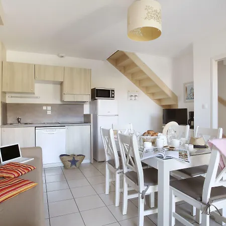 Aparthotel Odalys Des Flamants Aigues-Mortes