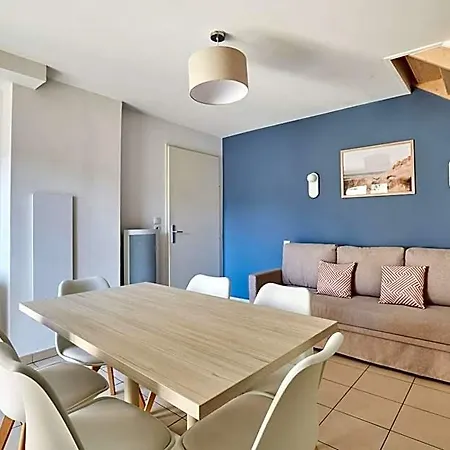 Aparthotel Odalys Des Flamants 3*